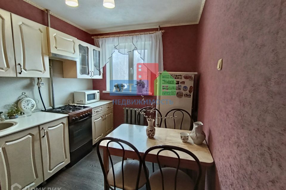 Продаётся 3-комнатная квартира, 53.3 м²