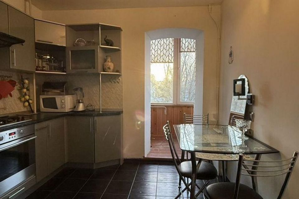 Продаётся 1-комнатная квартира, 37.2 м²