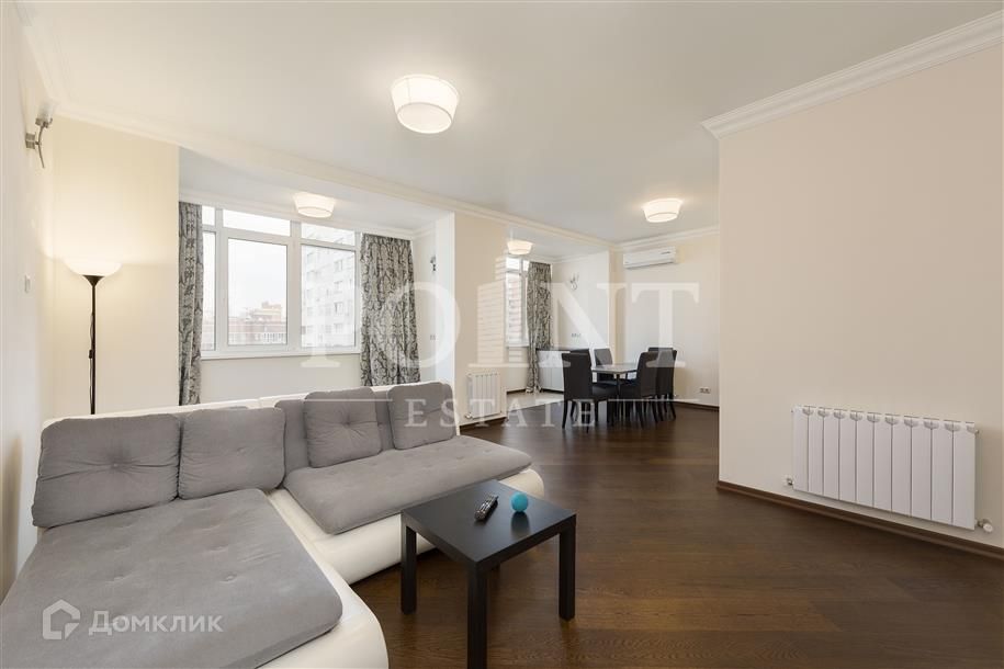 Сдаётся 3-комнатная квартира, 140 м²