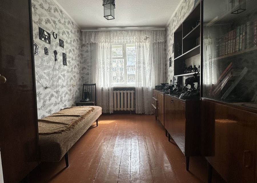 Продаётся 3-комнатная квартира, 68.3 м²