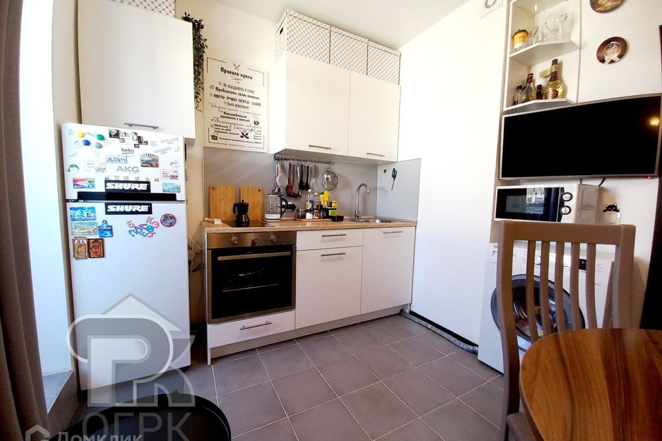 Продаётся 1-комнатная квартира, 32 м²