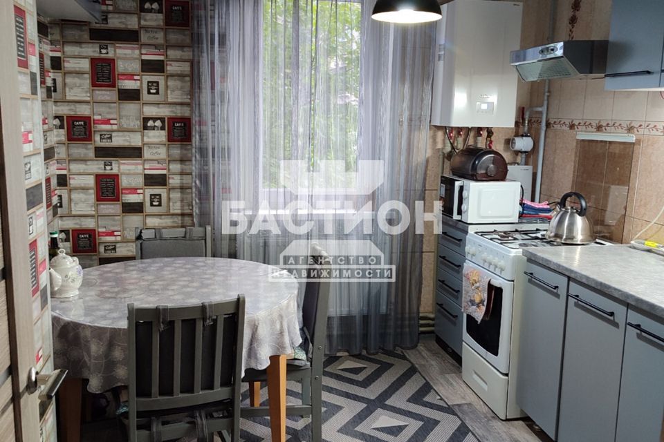 Продаётся 3-комнатная квартира, 72.8 м²