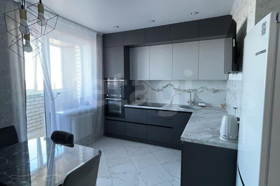 Продаётся 2-комнатная квартира, 72.1 м²