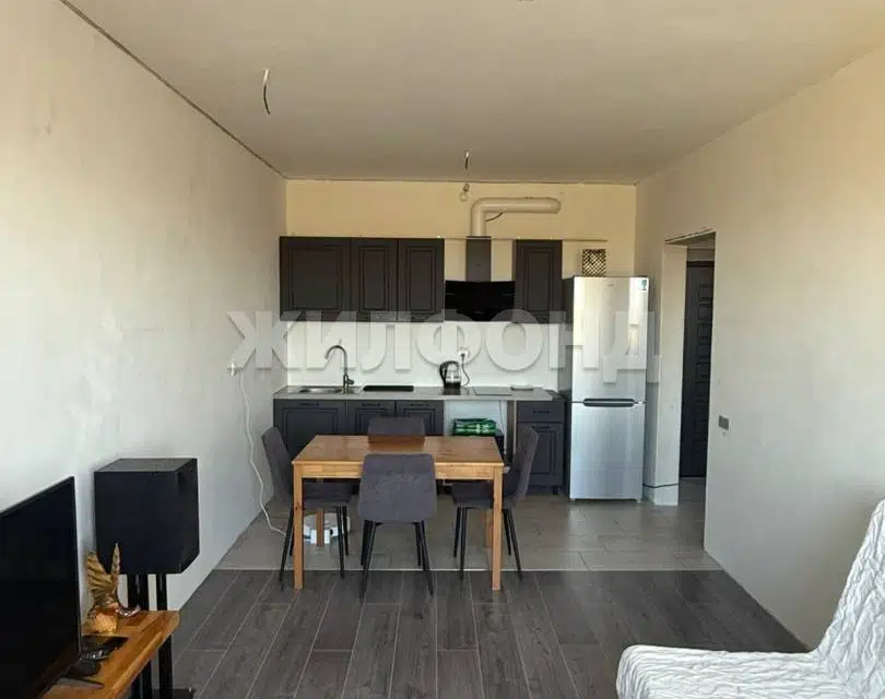 Продаётся 2-комнатная квартира, 44.8 м²