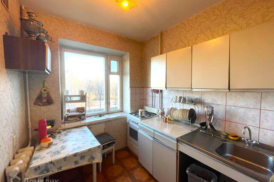 Продаётся 2-комнатная квартира, 45.5 м²