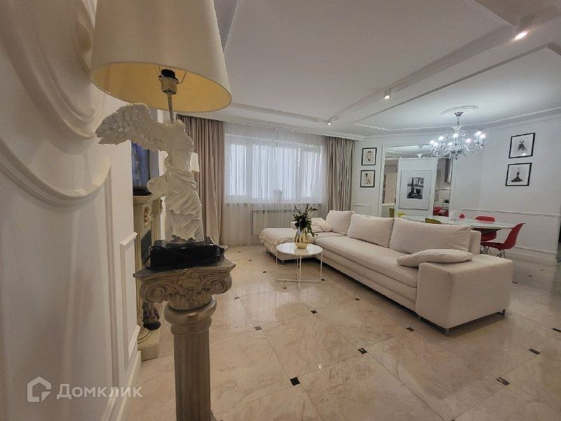 Продаётся 4-комнатная квартира, 120 м²