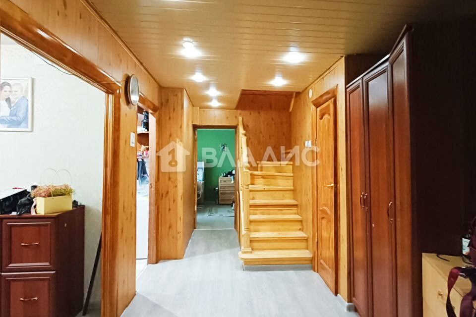 Продаётся 4-комнатная квартира, 103.3 м²