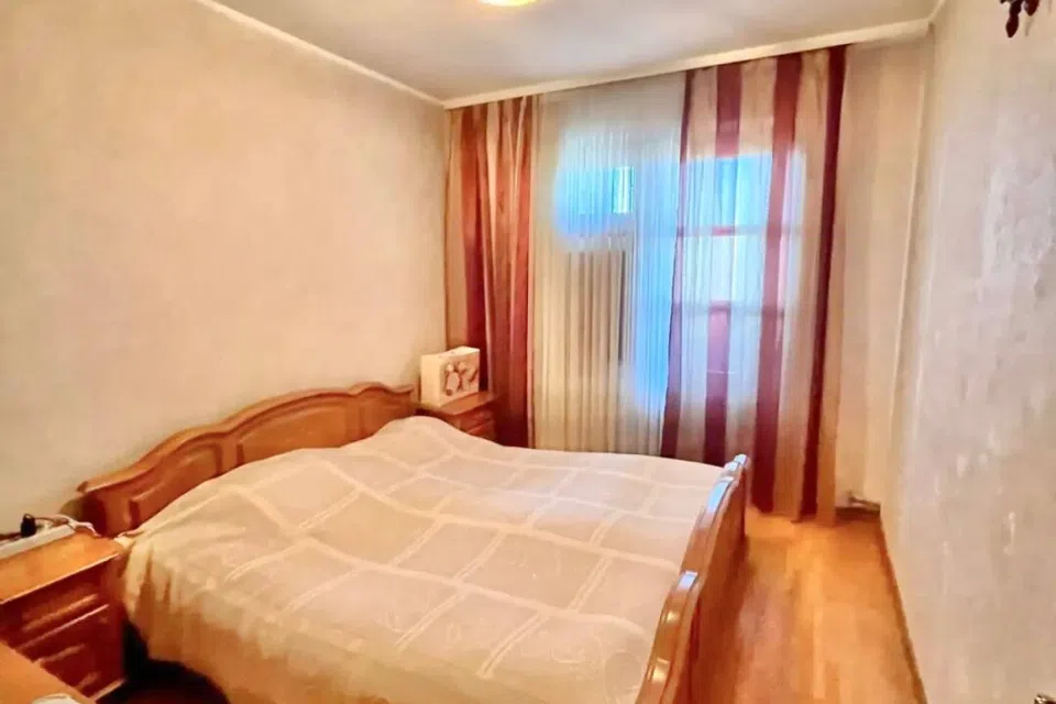 Продаётся 3-комнатная квартира, 73 м²