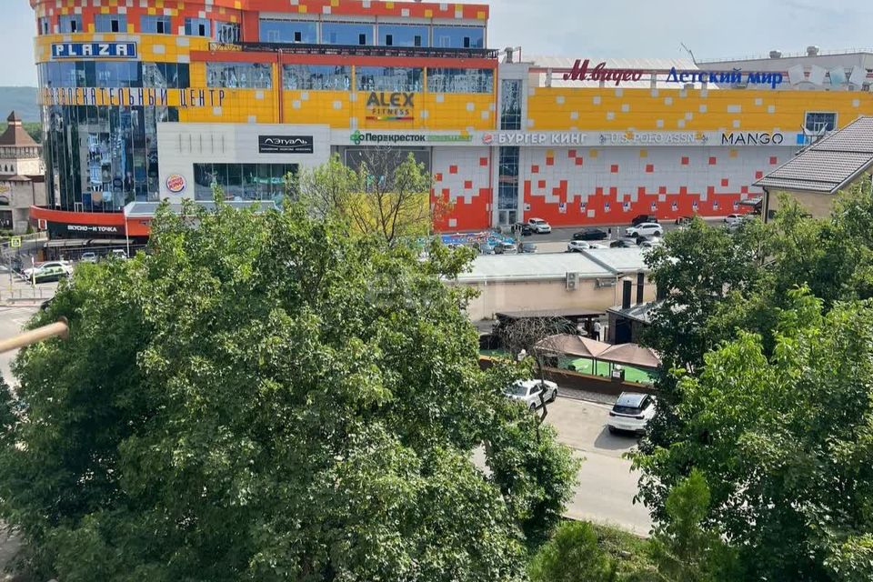 Продаётся 3-комнатная квартира, 67.7 м²