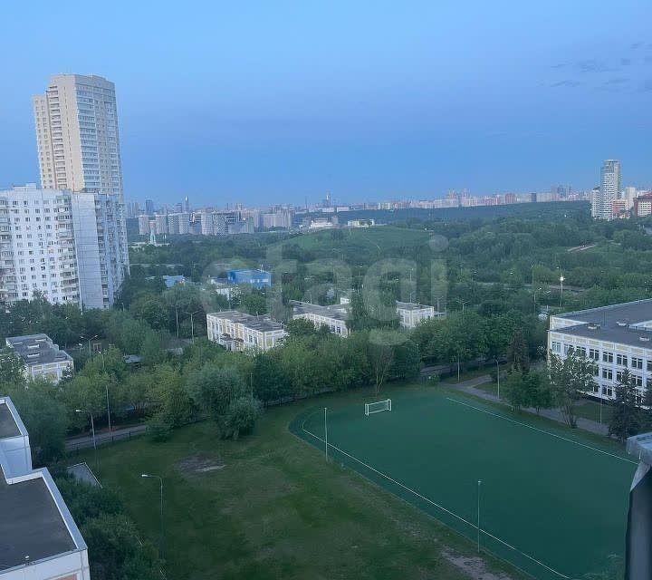 Продаётся 3-комнатная квартира, 75.7 м²
