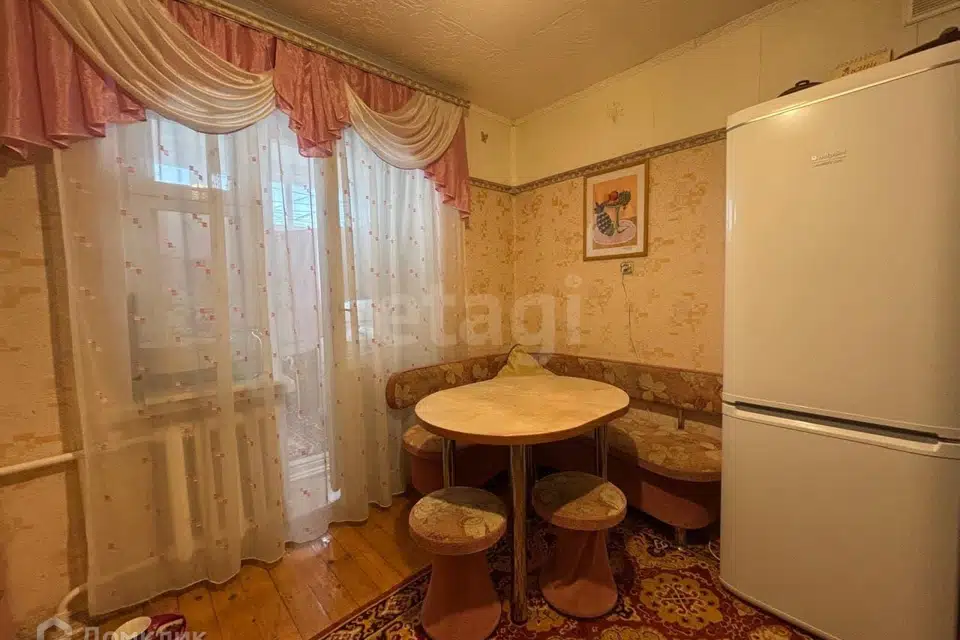 Продаётся 2-комнатная квартира, 60.2 м²