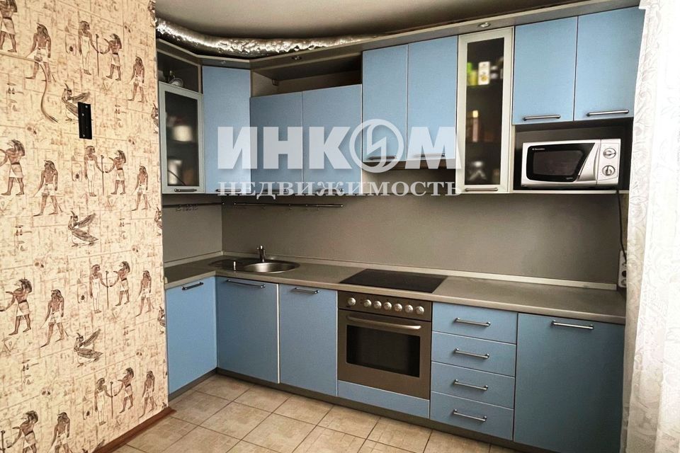 Продаётся 3-комнатная квартира, 77.4 м²