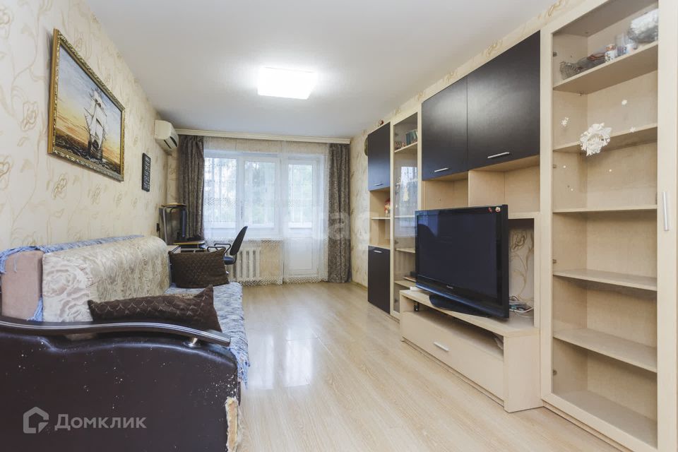 Продаётся 3-комнатная квартира, 60.5 м²