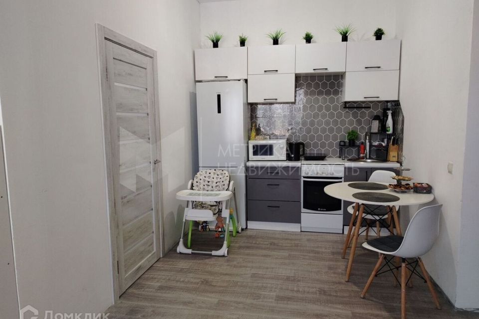 Продаётся 1-комнатная квартира, 47.9 м²