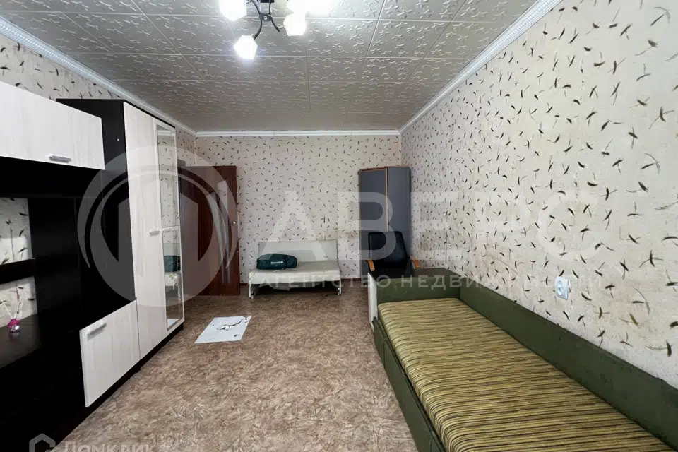 Продаётся 1-комнатная квартира, 37 м²