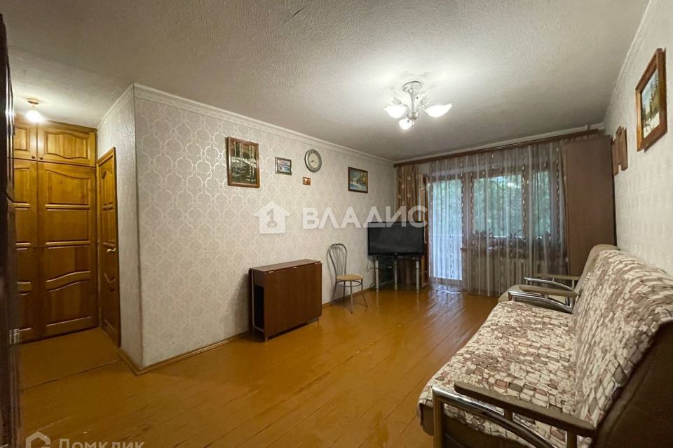 Продаётся 3-комнатная квартира, 57.1 м²