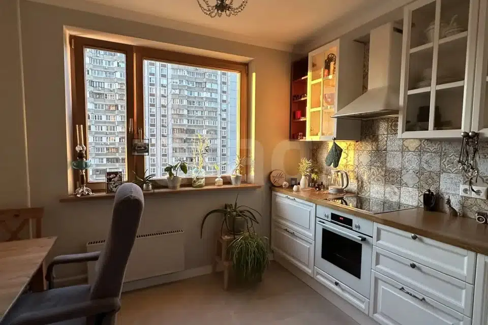 Продаётся 2-комнатная квартира, 57.8 м²