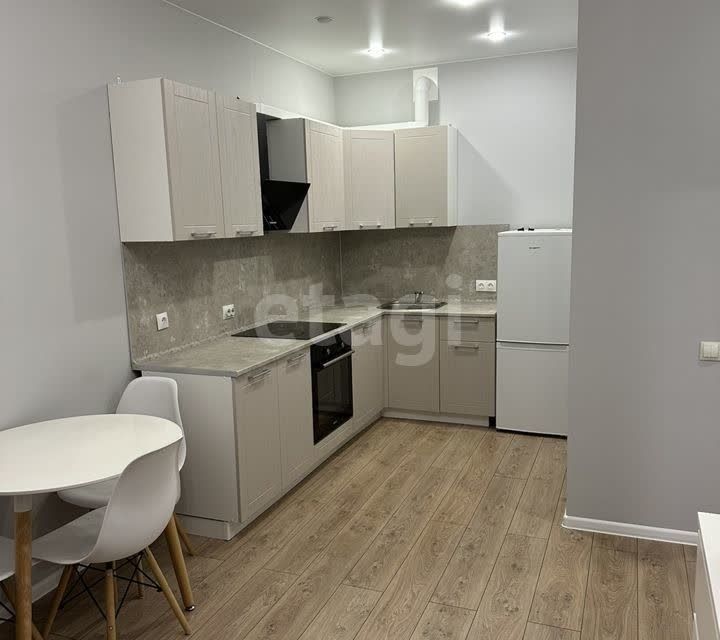 Продаётся 1-комнатная квартира, 35.6 м²
