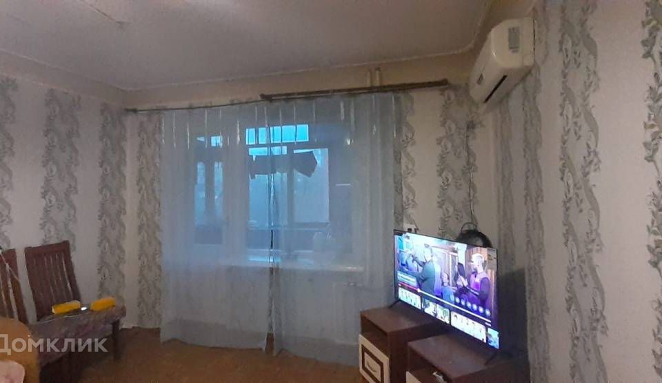 Продаётся 3-комнатная квартира, 49.6 м²