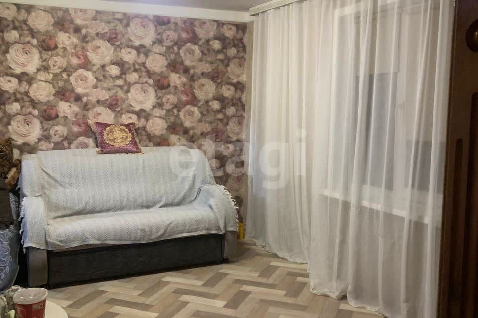 Продаётся 3-комнатная квартира, 49.2 м²