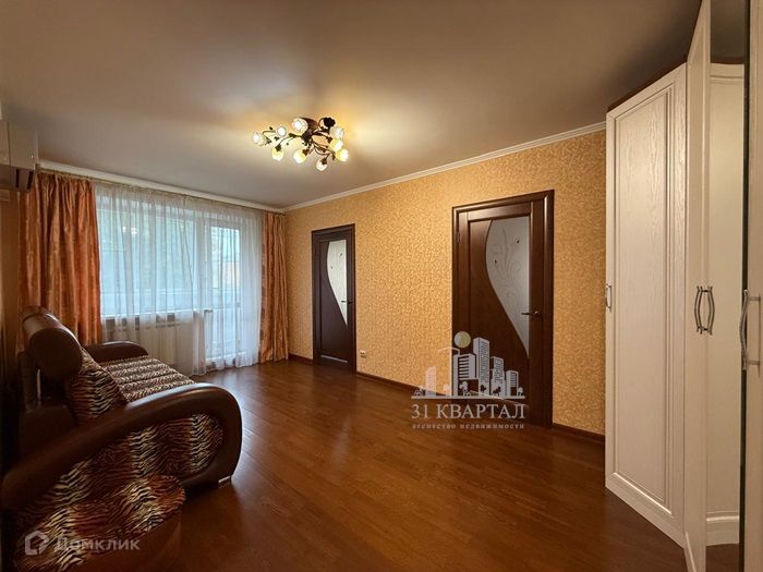 Продаётся 3-комнатная квартира, 49 м²