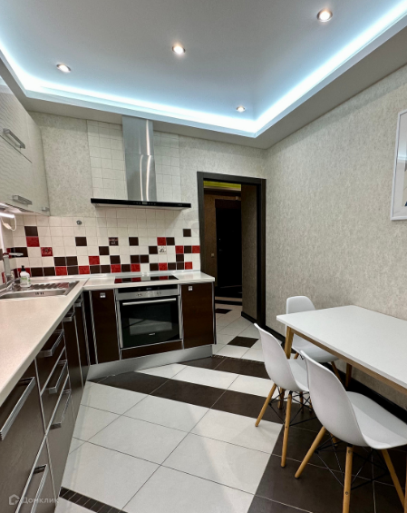 Продаётся 1-комнатная квартира, 36.8 м²