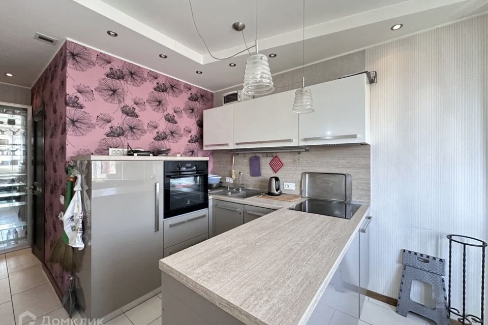 Продаётся 2-комнатная квартира, 52.1 м²