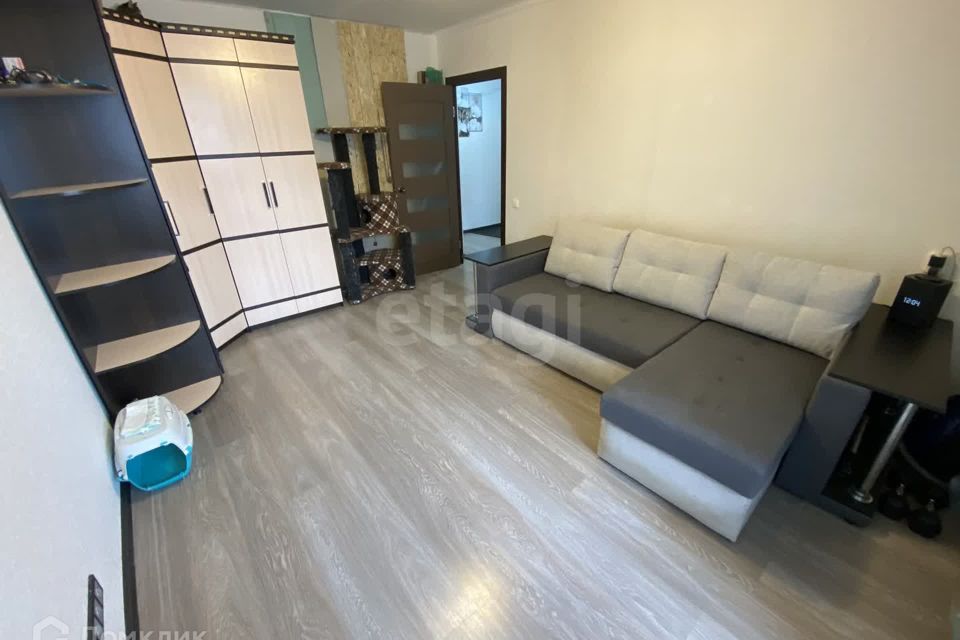 Сдаётся 2-комнатная квартира, 50.3 м²