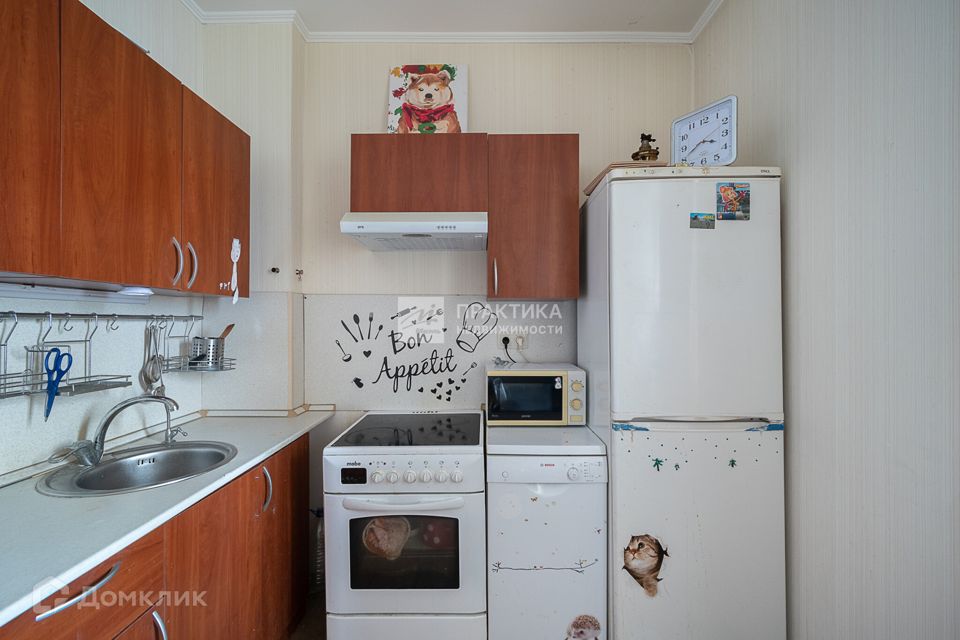 Продаётся 2-комнатная квартира, 60.6 м²