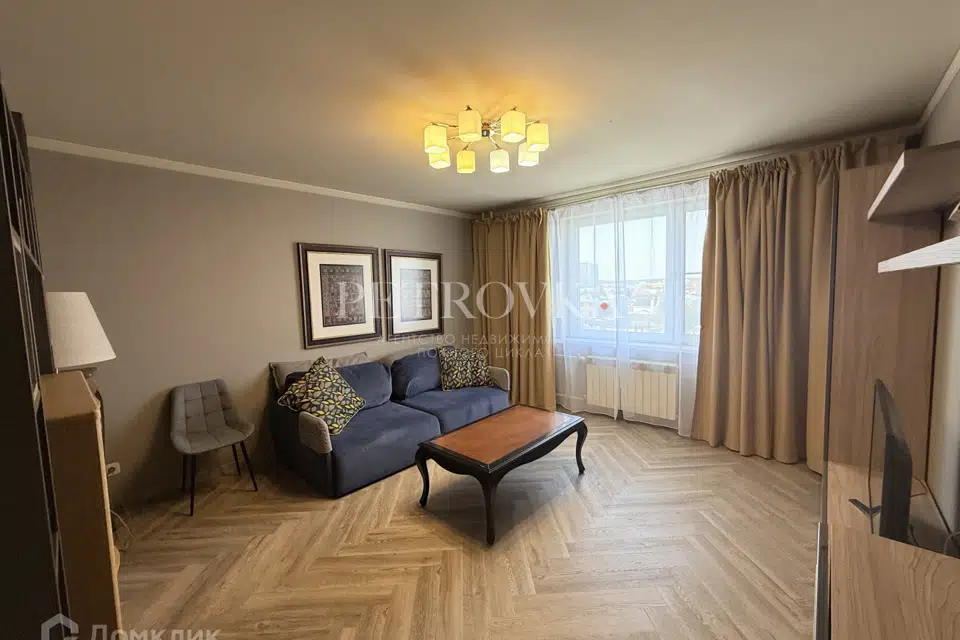 Продаётся 2-комнатная квартира, 56.5 м²