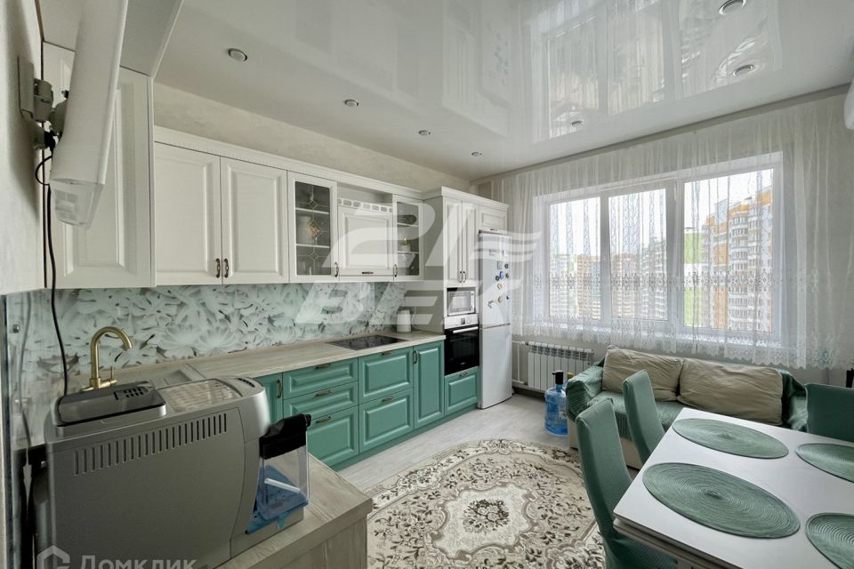 Продаётся 3-комнатная квартира, 91.5 м²