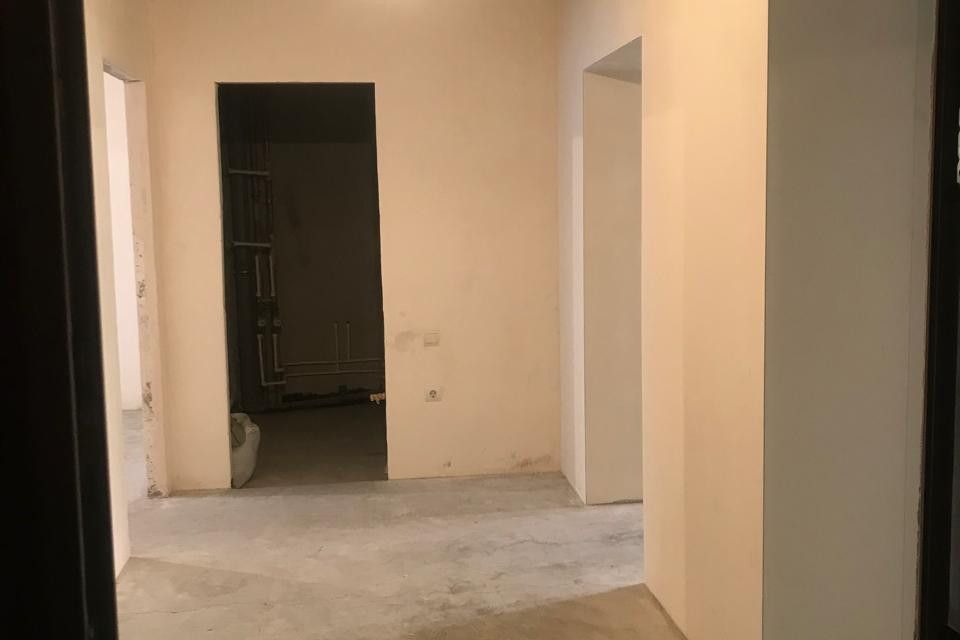 Продаётся 2-комнатная квартира, 80.7 м²
