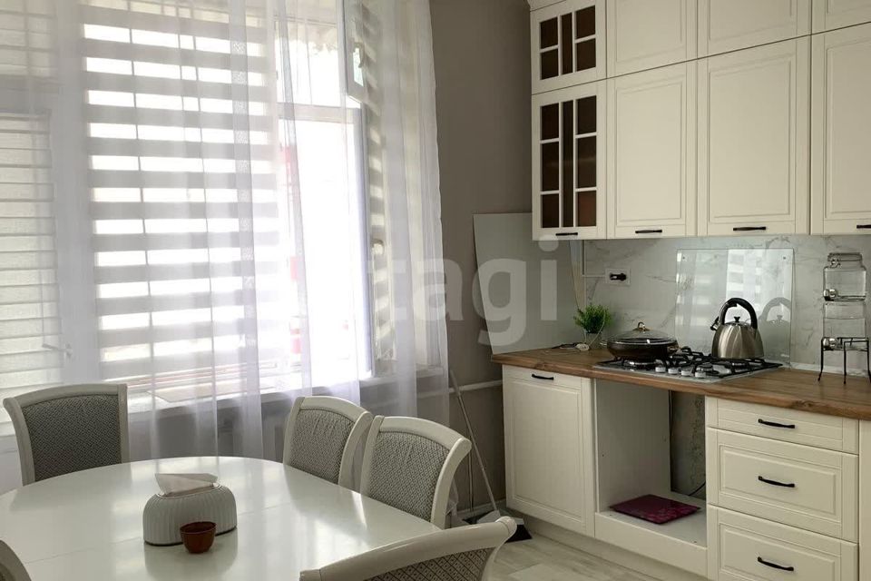 Продаётся 2-комнатная квартира, 78.1 м²