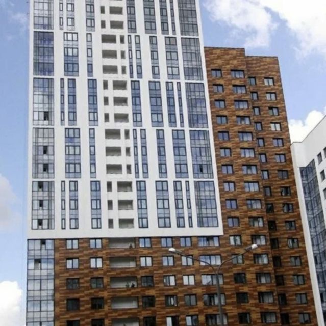 Продаётся 2-комнатная квартира, 67.4 м²