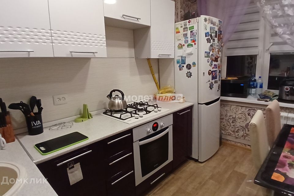 Продаётся 3-комнатная квартира, 57 м²