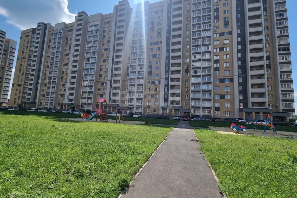 Продаётся 3-комнатная квартира, 82.7 м²