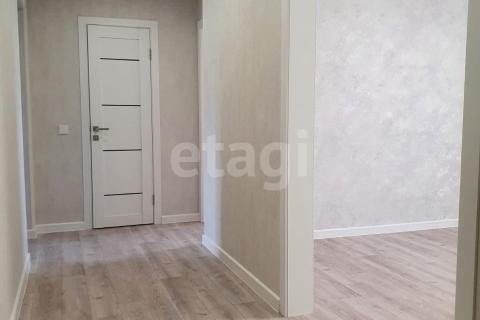 Продаётся 2-комнатная квартира, 58 м²