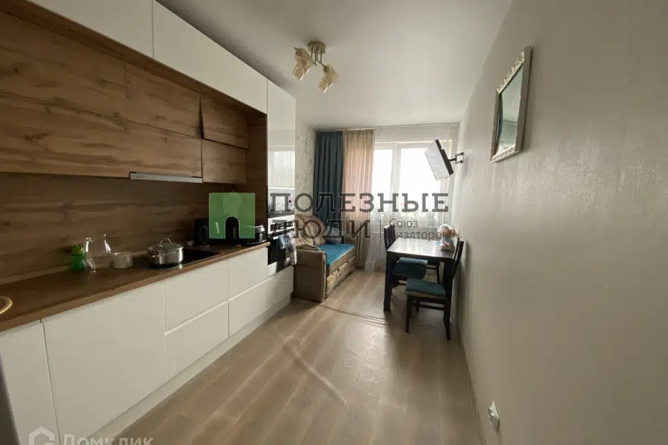 Продаётся 3-комнатная квартира, 90.8 м²