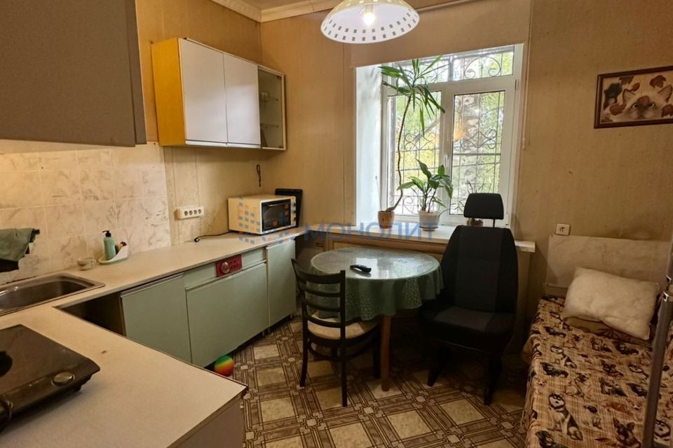 Продаётся 1-комнатная квартира, 46 м²
