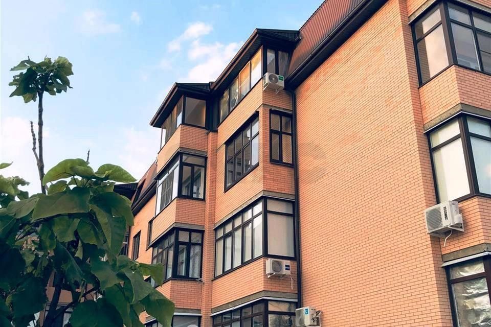 Продаётся 2-комнатная квартира, 76.7 м²
