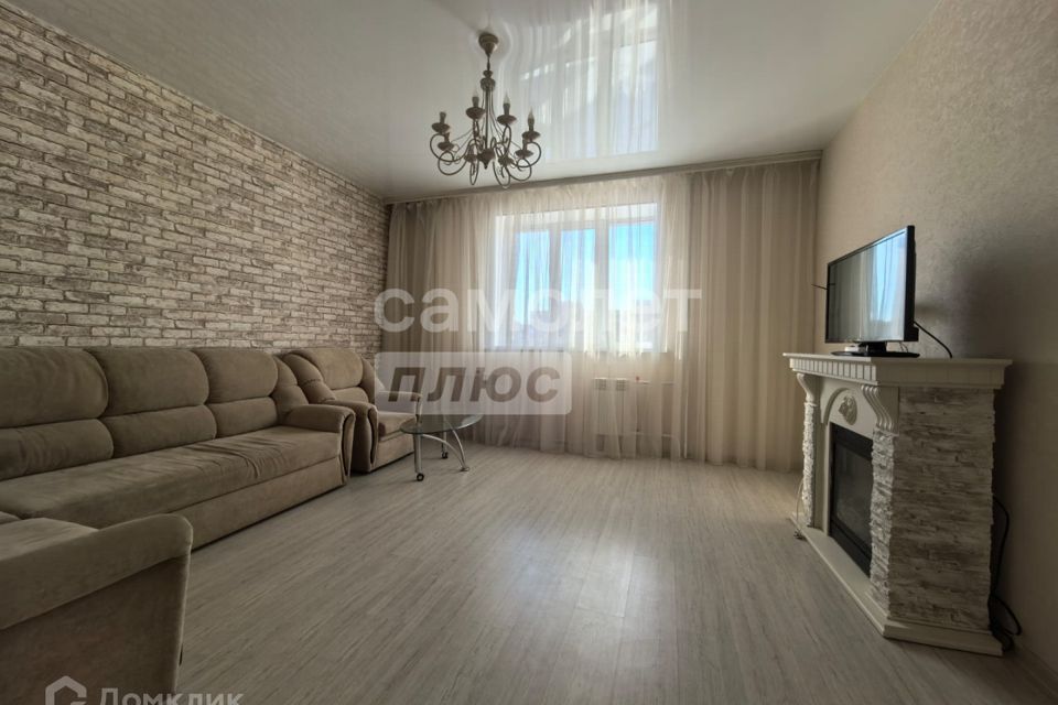Продаётся 2-комнатная квартира, 63.6 м²