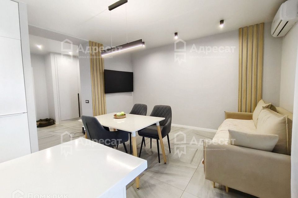 Продаётся 2-комнатная квартира, 73.7 м²