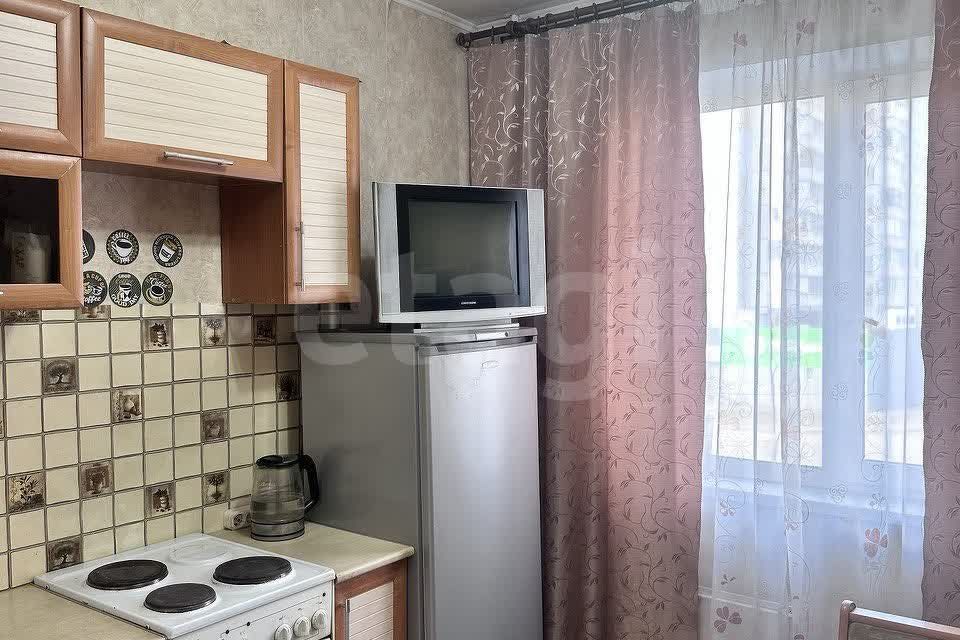 Продаётся 1-комнатная квартира, 41 м²