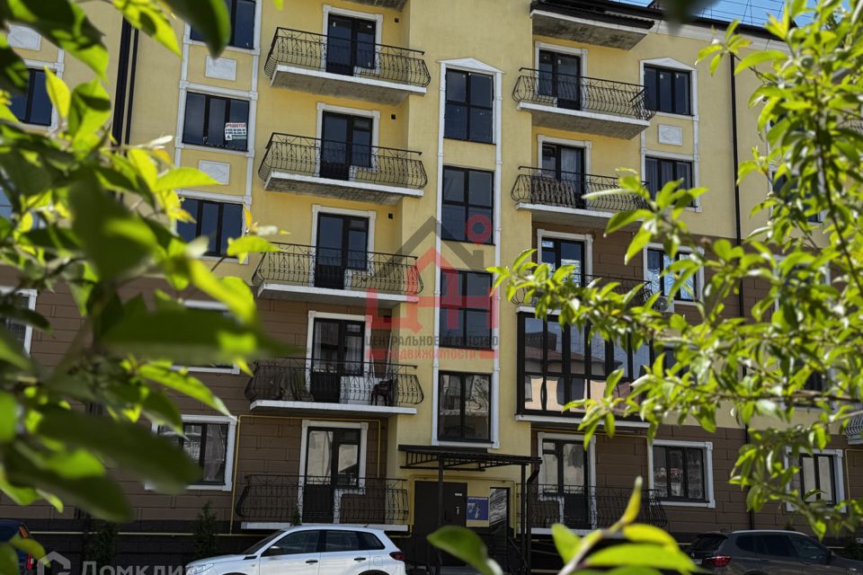 Продаётся 1-комнатная квартира, 35 м²