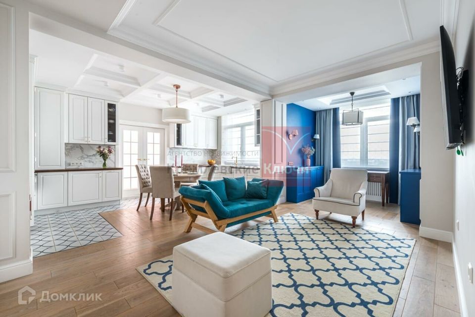 Продаётся 3-комнатная квартира, 72.7 м²