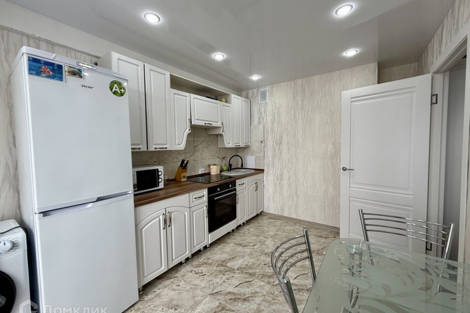 Продаётся 3-комнатная квартира, 60.4 м²