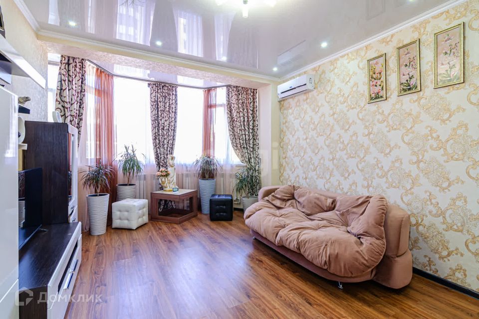Продаётся 1-комнатная квартира, 48 м²