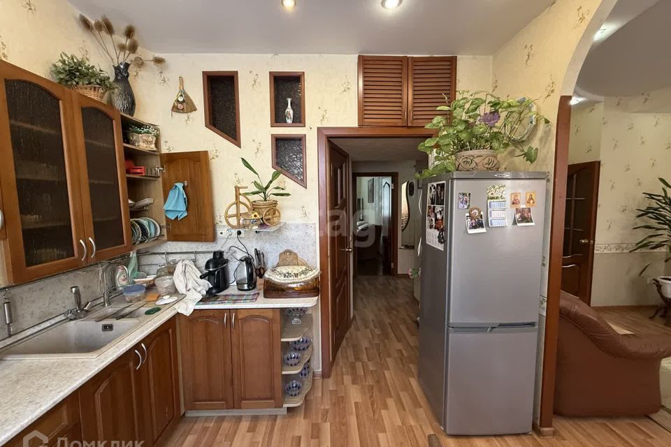Продаётся 3-комнатная квартира, 67.4 м²