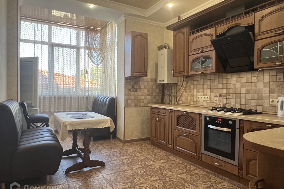 Продаётся 1-комнатная квартира, 51 м²