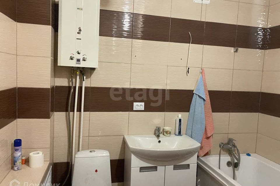Продаётся 3-комнатная квартира, 59.9 м²